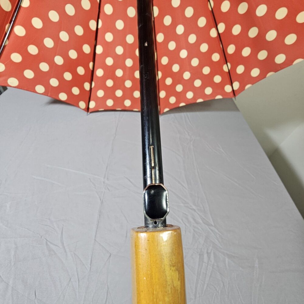 Vintage Deadstock Carmen Paris Umbrella (12-Rib Red Polka Dot) - Picture 5 of 11